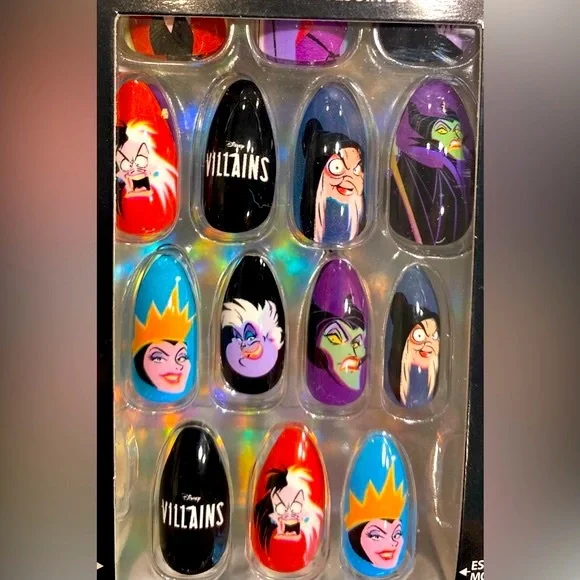 Disney's Villians Press On Nails - Picture 2 of 4